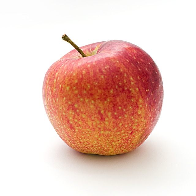 This image has an empty alt attribute; its file name is apple-g9519c45fc_640.jpg